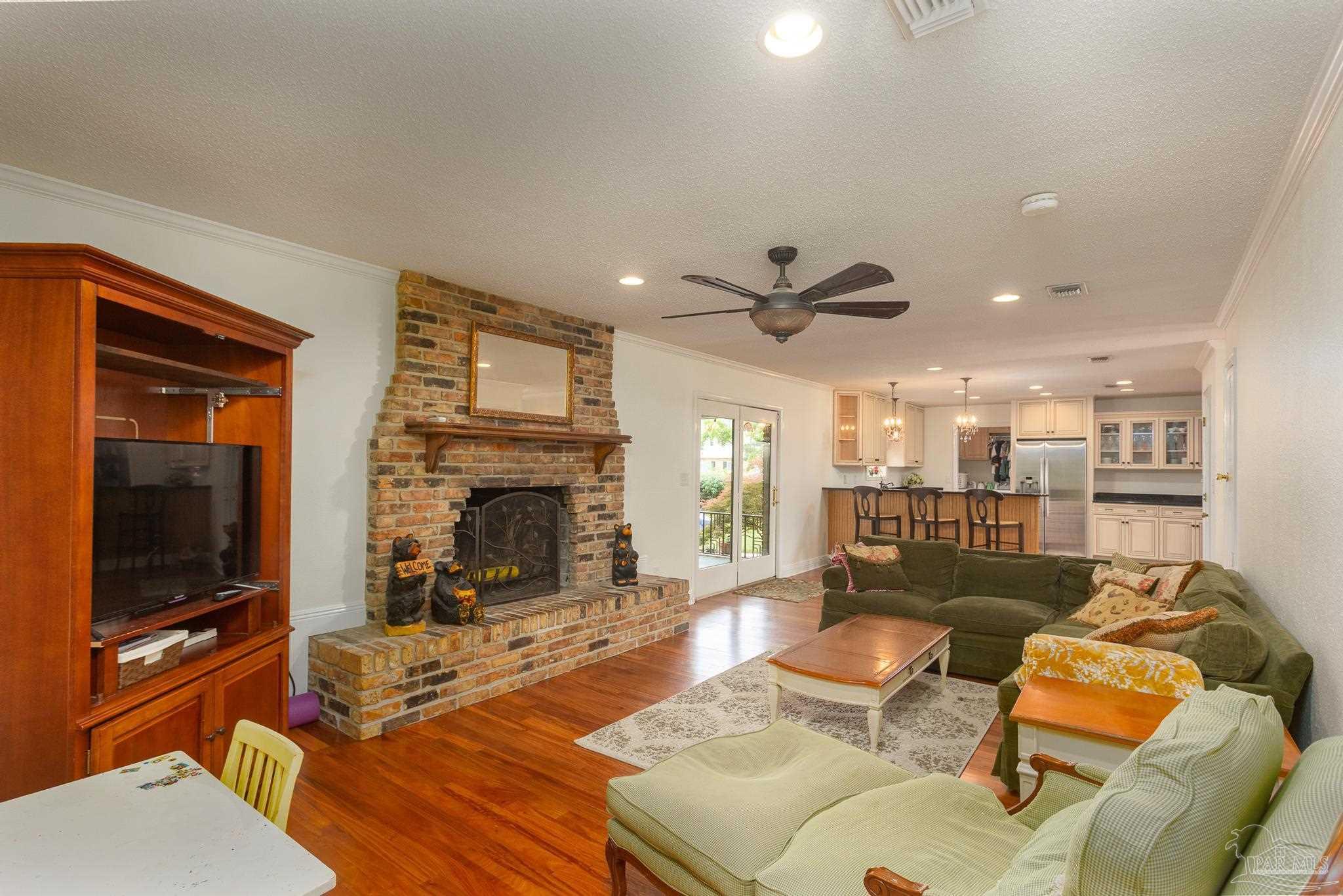 1005 Farmington Road Pensacola, FL 32504 - Photo 13 of 37 Gallery Image 13