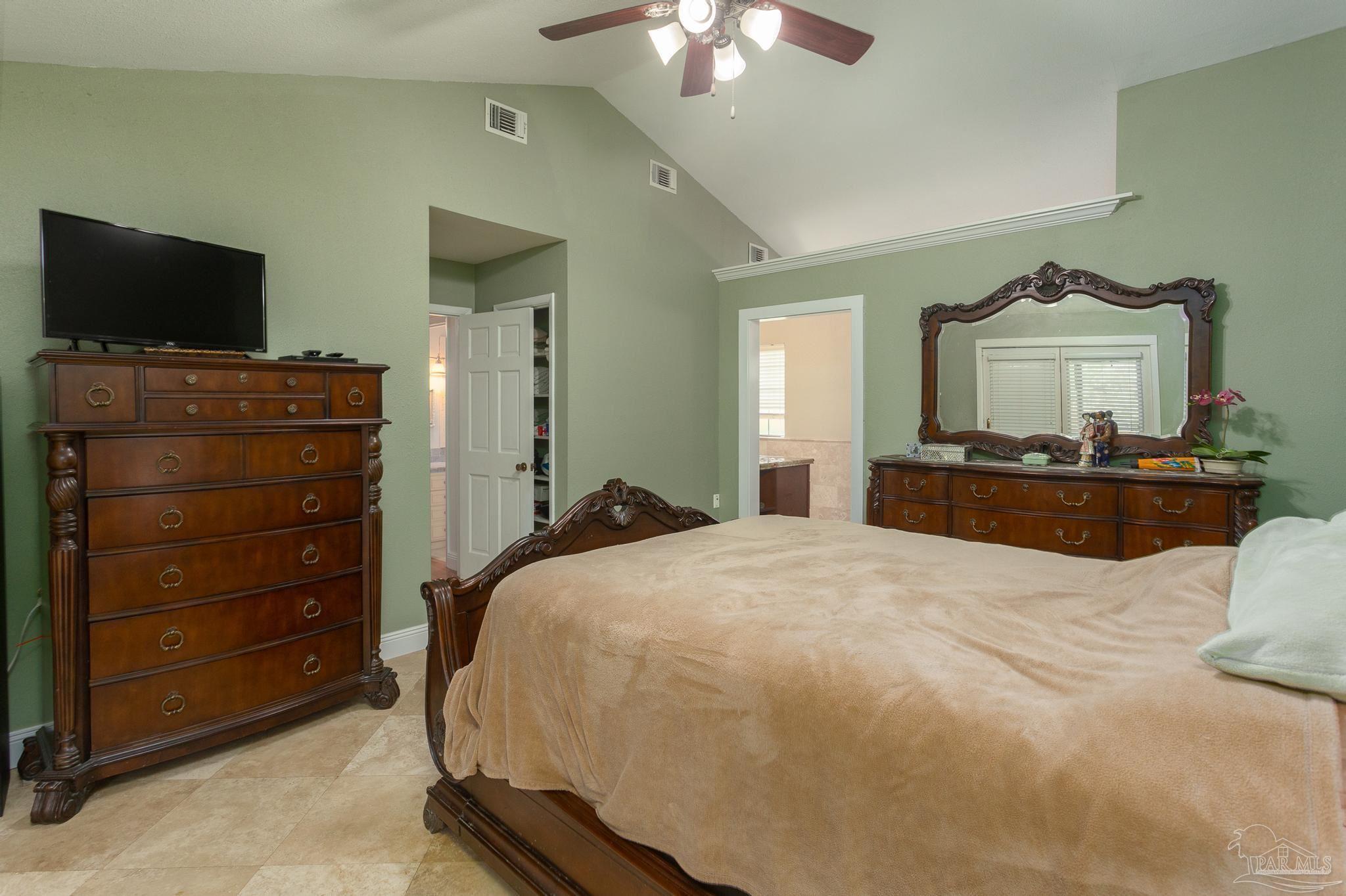 1005 Farmington Road Pensacola, FL 32504 - Photo 17 of 37 Gallery Image 17