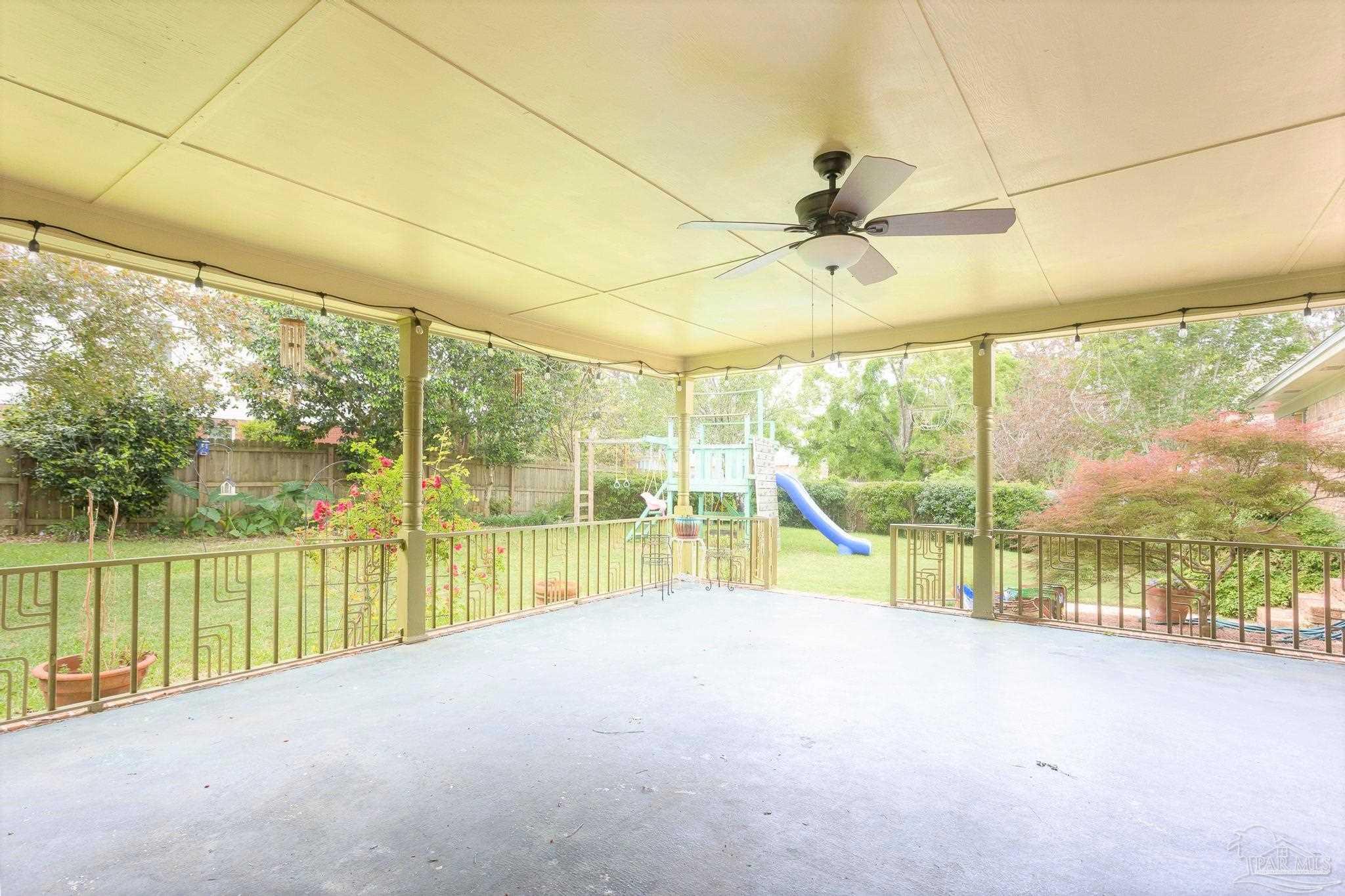 1005 Farmington Road Pensacola, FL 32504 - Photo 3 of 37 Gallery Image 3