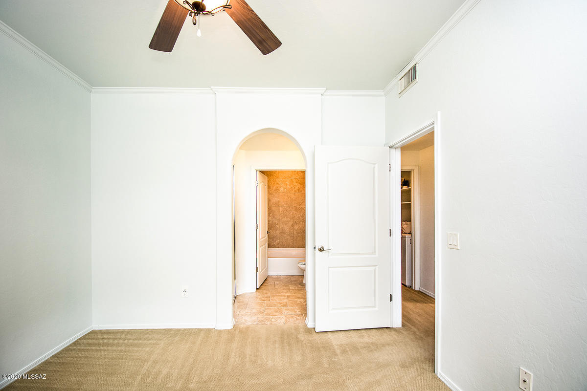 2550 East River Road, Unit 15306 Tucson, AZ 85718 - Photo 15 of 29