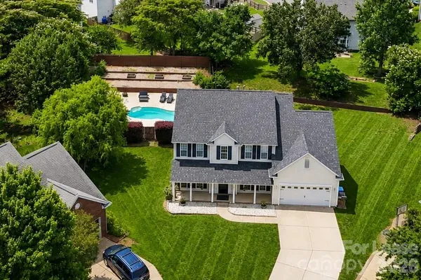 $3,250 | 12900 McCahan Lane, Huntersville, NC 28078