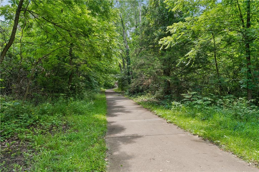 1325 Inverness Drive Lawrence, KS 66049 - Photo 70 of 71
