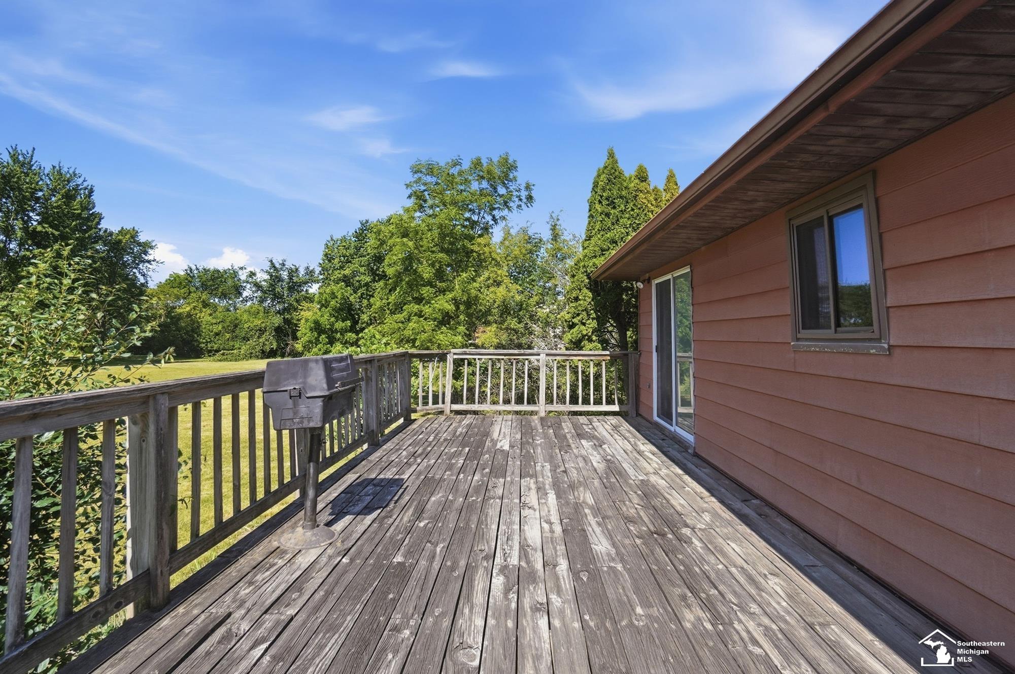 5343 Section Road Ottawa Lake, MI 49267 - Photo 31 of 34