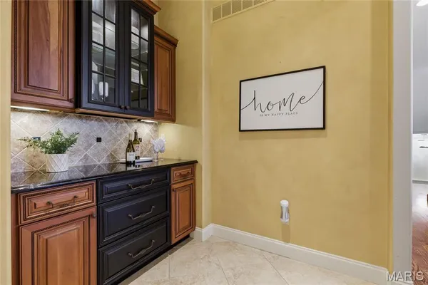 $1,895,000 | 6 Hansen Manor Road, St. Charles, MO 63303