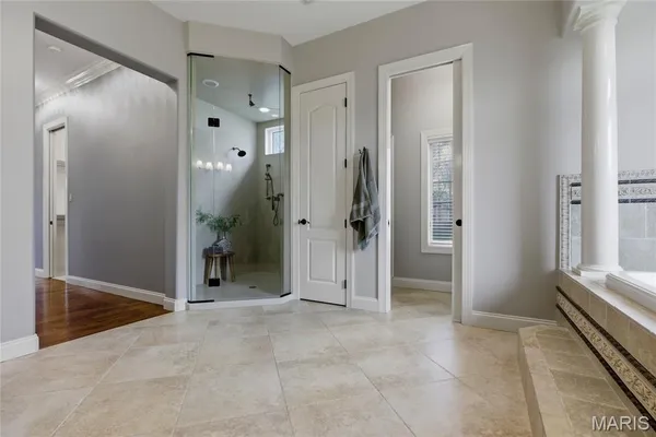 $1,895,000 | 6 Hansen Manor Road, St. Charles, MO 63303