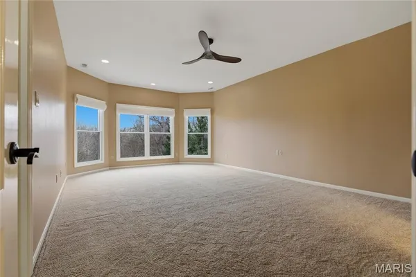 $1,895,000 | 6 Hansen Manor Road, St. Charles, MO 63303