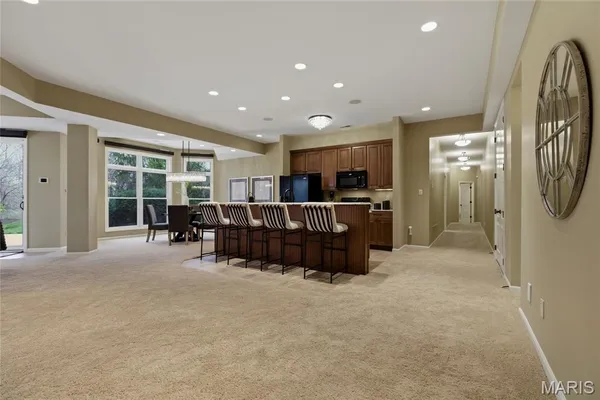 $1,895,000 | 6 Hansen Manor Road, St. Charles, MO 63303