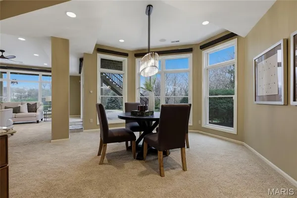 $1,895,000 | 6 Hansen Manor Road, St. Charles, MO 63303