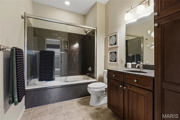 $1,895,000 | 6 Hansen Manor Road, St. Charles, MO 63303