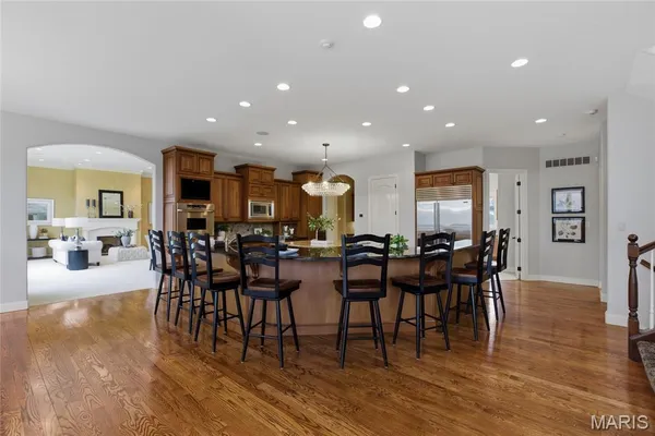 $1,895,000 | 6 Hansen Manor Road, St. Charles, MO 63303