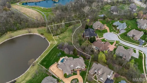 $1,895,000 | 6 Hansen Manor Road, St. Charles, MO 63303
