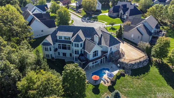 $1,895,000 | 6 Hansen Manor Road, St. Charles, MO 63303