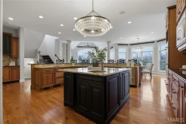 $1,895,000 | 6 Hansen Manor Road, St. Charles, MO 63303