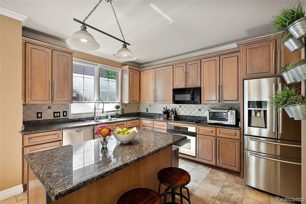 3501 Warwick Drive Rochester Hills, MI 48309 - Photo 18 of 67