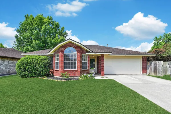 $1,850 | 2310 Meandering Trail, Houston, TX 77339