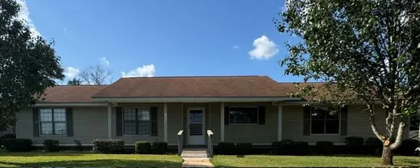 $200,000 | 700 George C Wallace Drive, Enterprise, AL 36330