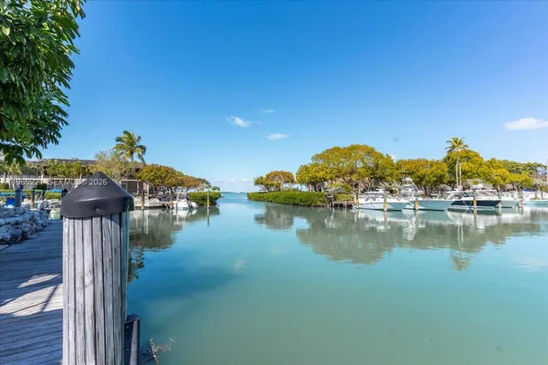$3,500 | 96000 Overseas Highway, Unit C1, Key Largo, FL 33037