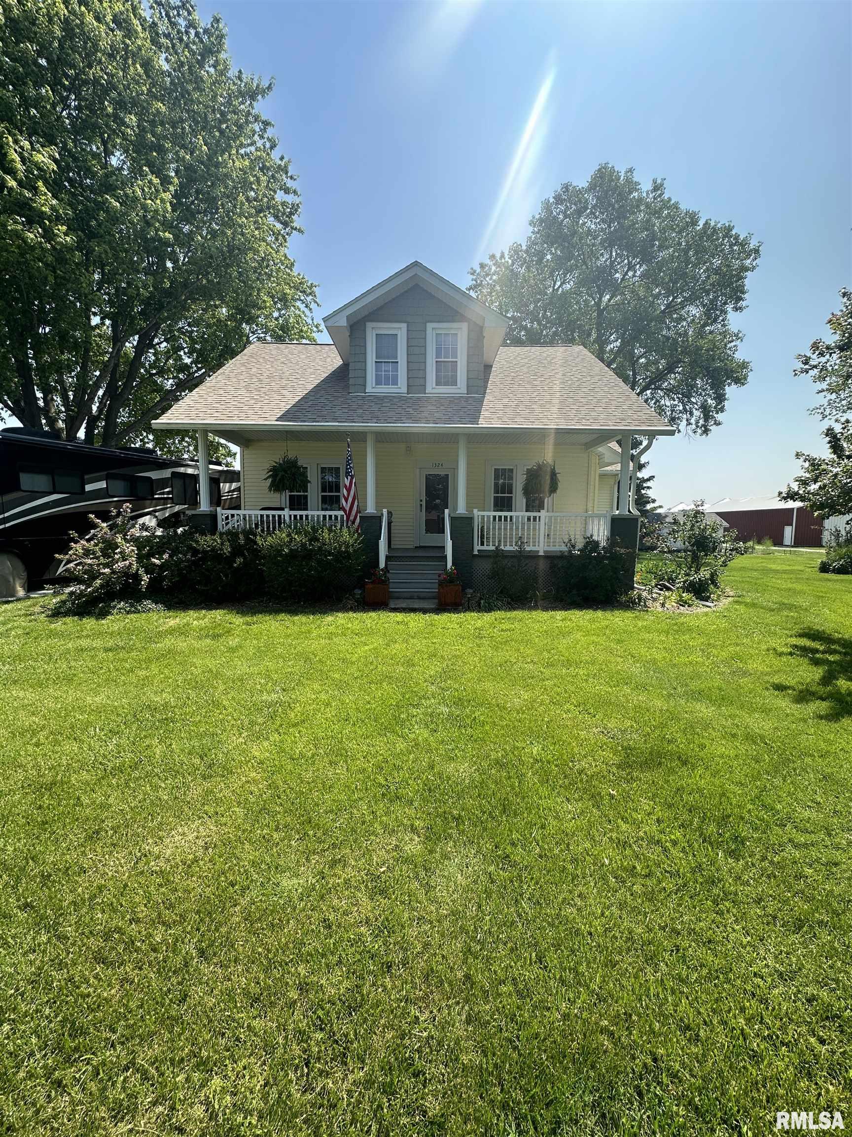 1324 Contrary Lane Alexander, IL 62601 - Photo 2 of 30