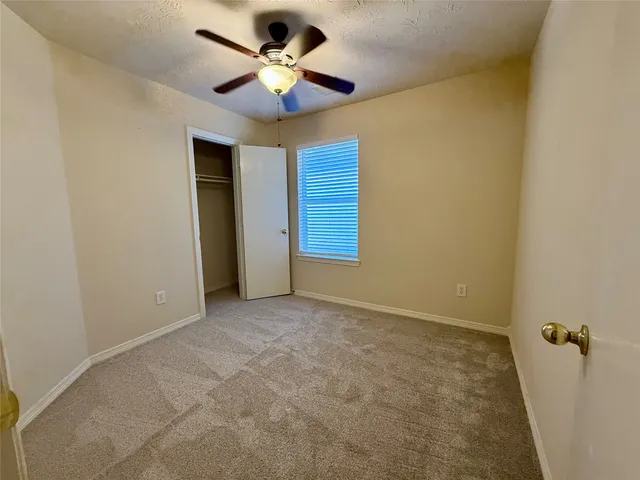 $1,600 | 5005 Deer Path Drive, Conroe, TX 77303