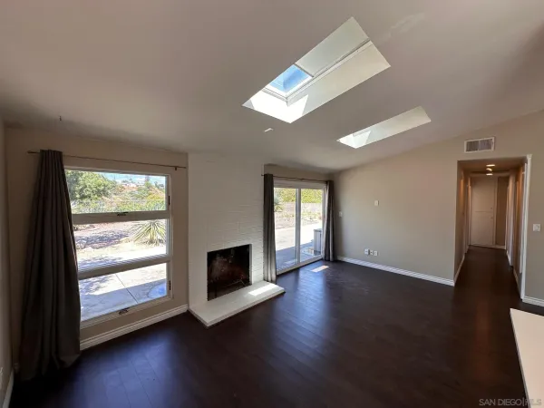 $3,975 | 6940 Beagle Street, San Diego, CA 92111