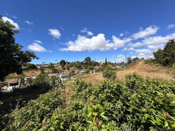 $3,975 | 6940 Beagle Street, San Diego, CA 92111
