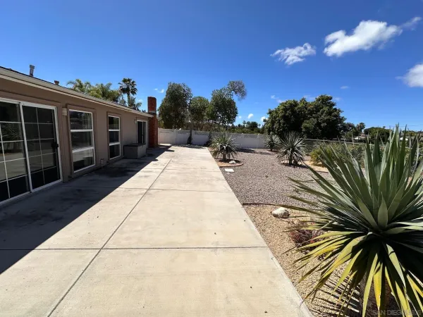 $3,975 | 6940 Beagle Street, San Diego, CA 92111