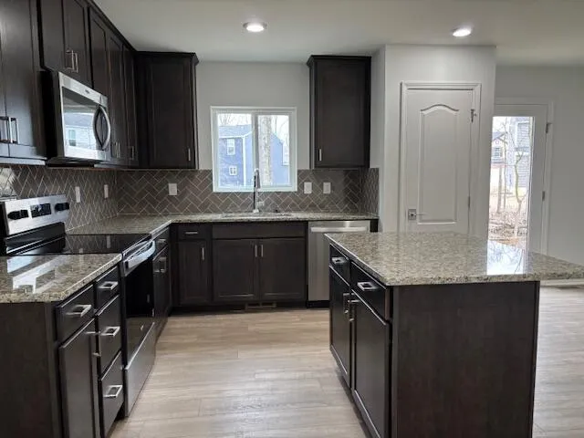 $3,175 | 9272 Hemlock Lane, Dexter, MI 48130