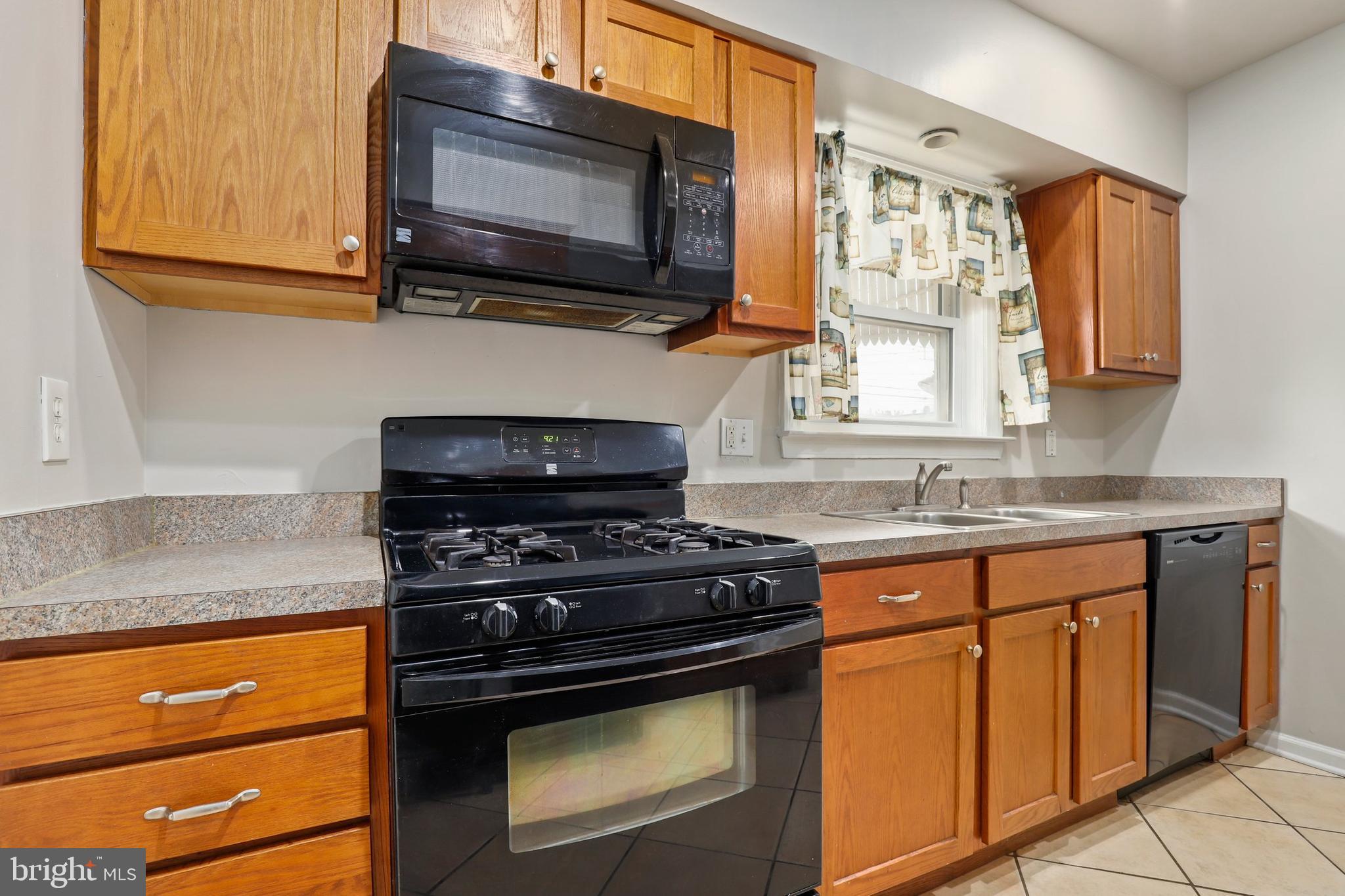 6845 Dunbar Road Baltimore, MD 21222 - Photo 18 of 34 Gallery Image 18