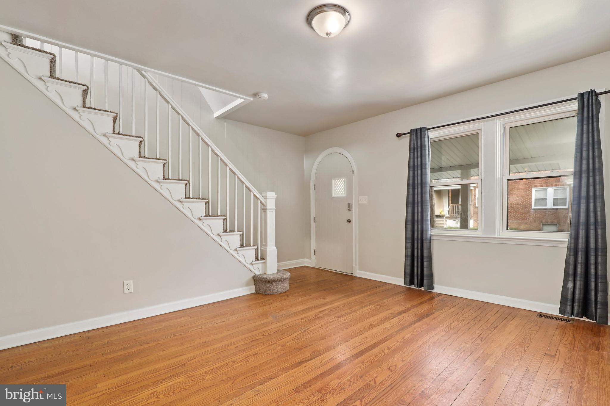 6845 Dunbar Road Baltimore, MD 21222 - Photo 5 of 34 Gallery Image 5