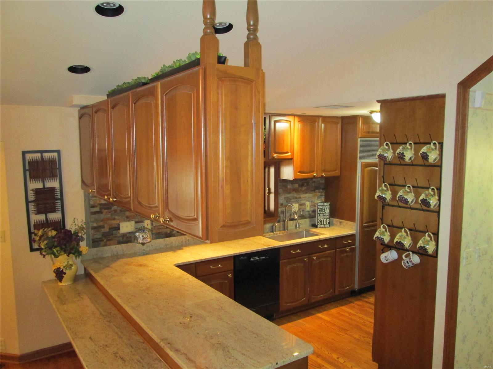 5247 Kerth Road St. Louis, MO 63128 - Photo 20 of 50 Gallery Image 20