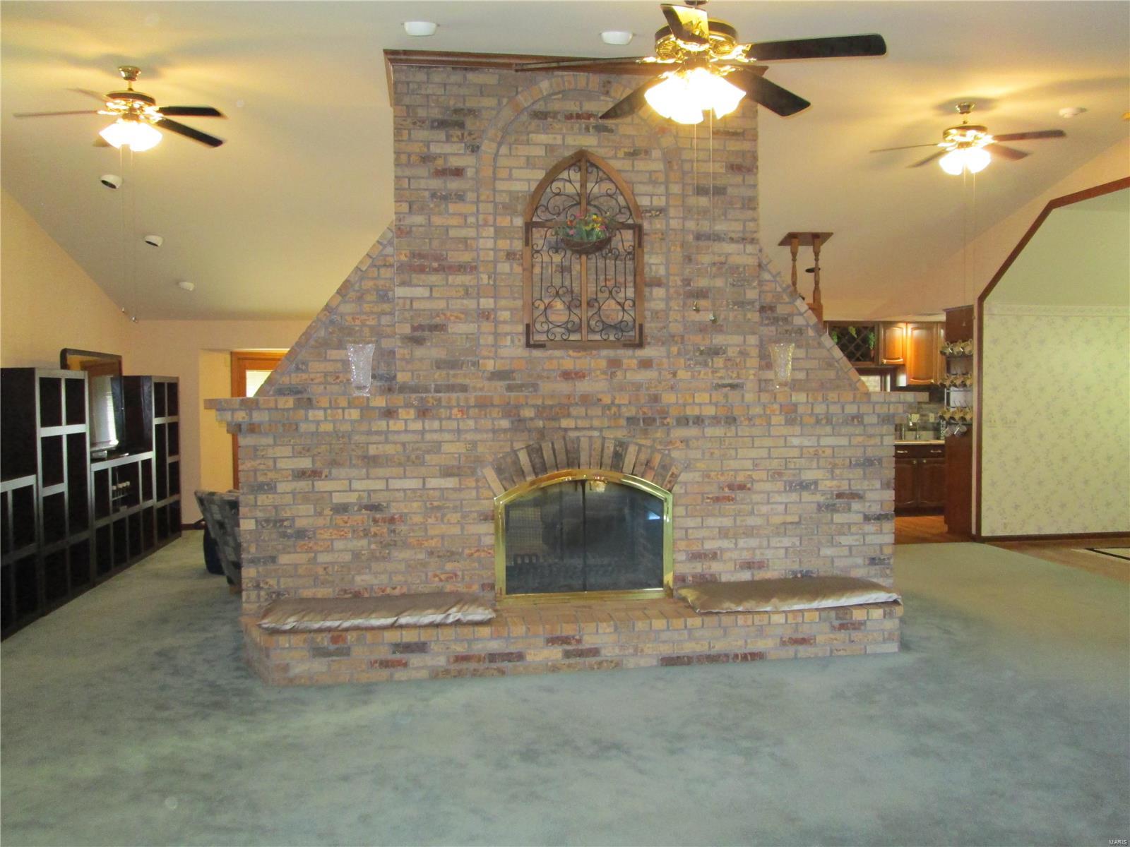 5247 Kerth Road St. Louis, MO 63128 - Photo 31 of 50 Gallery Image 31