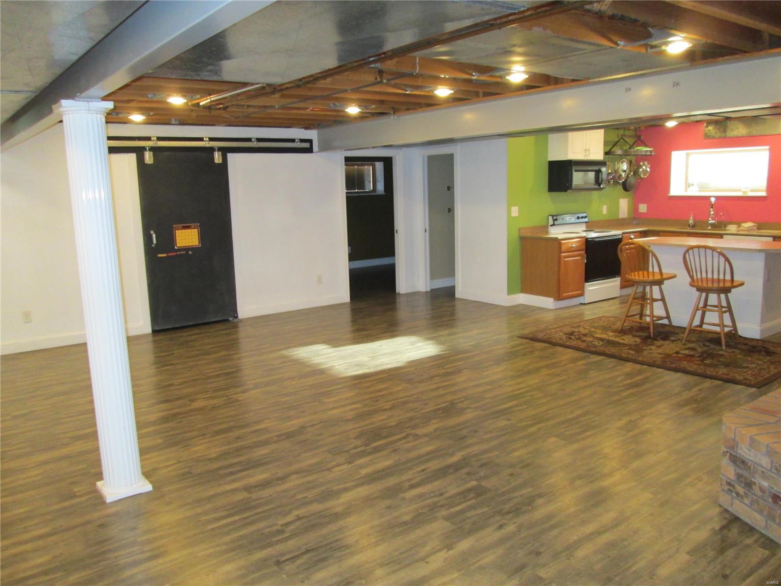 5247 Kerth Road St. Louis, MO 63128 - Photo 43 of 50 Gallery Image 43