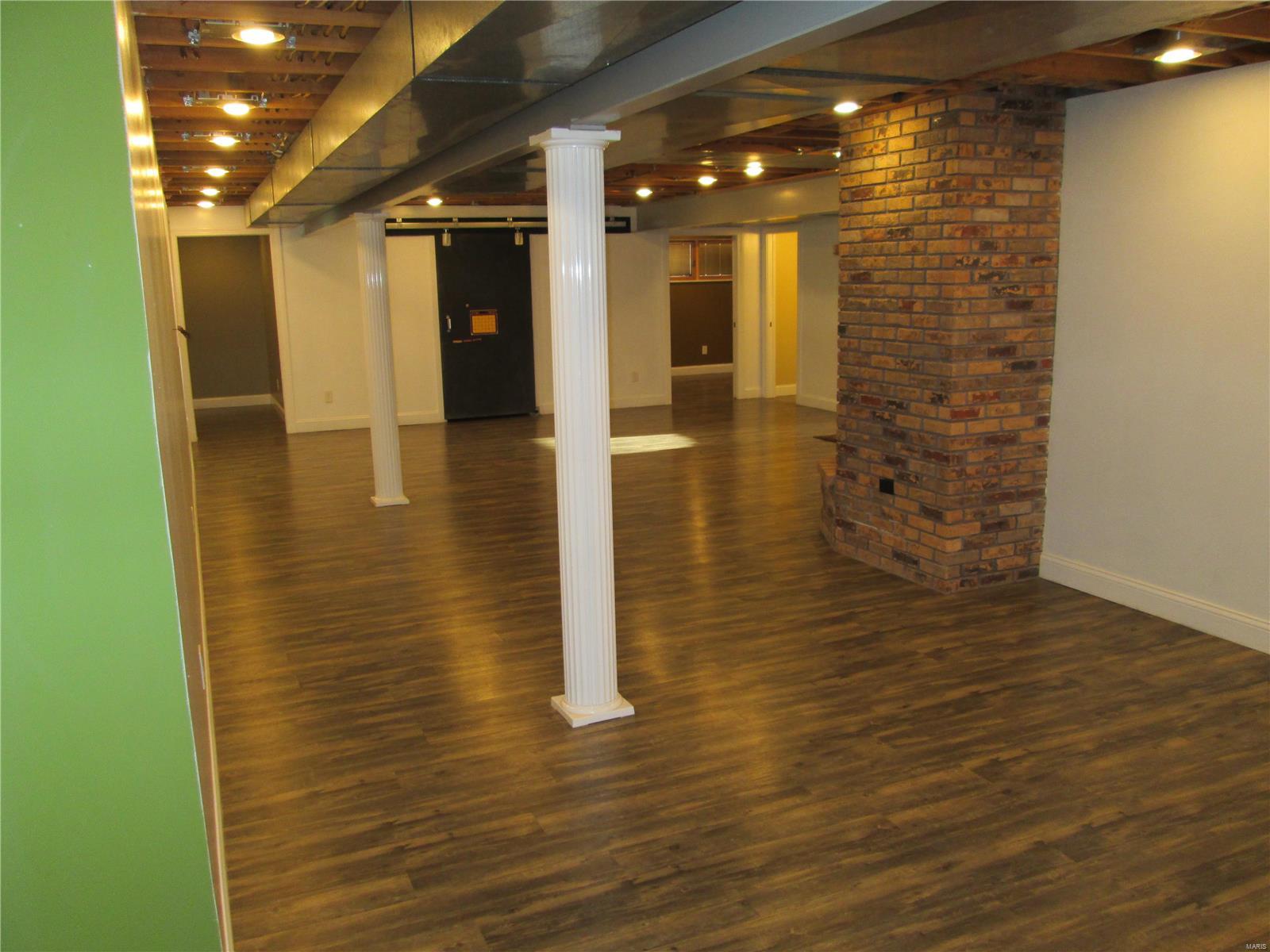 5247 Kerth Road St. Louis, MO 63128 - Photo 49 of 50 Gallery Image 49