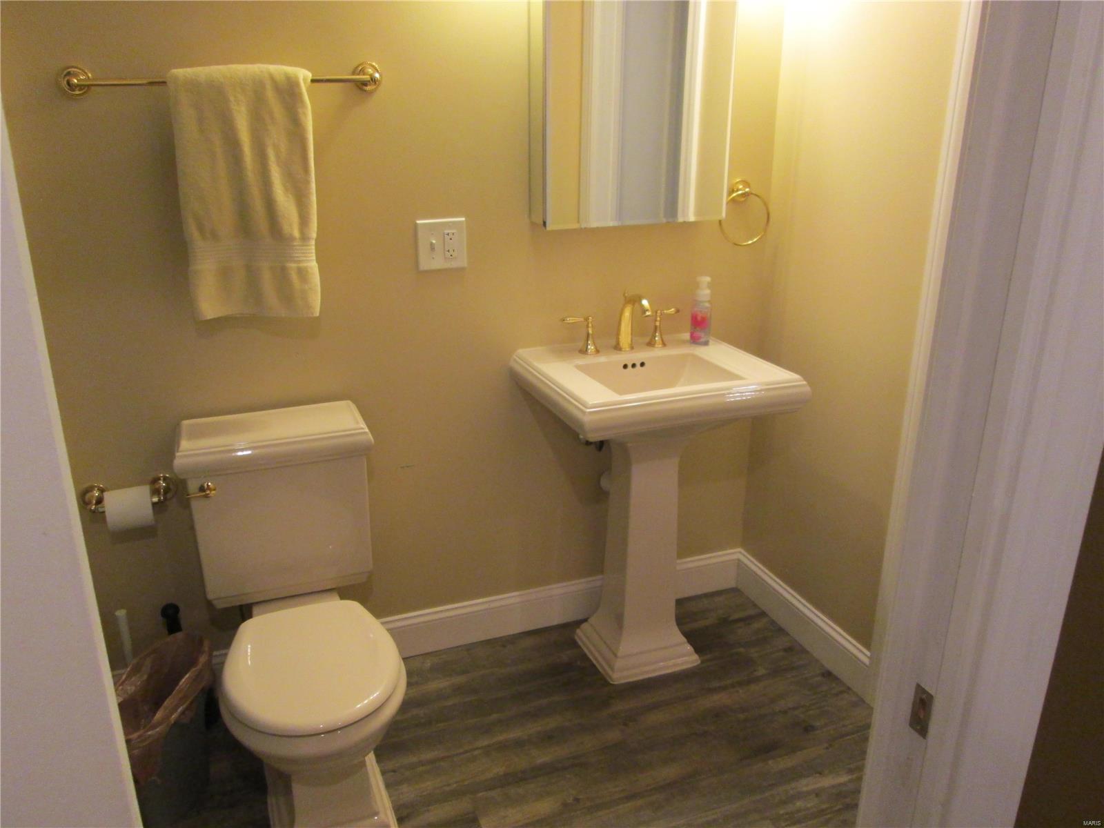 5247 Kerth Road St. Louis, MO 63128 - Photo 50 of 50 Gallery Image 50