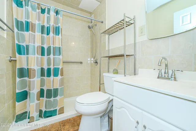 $209,999 | 150 Colton Street, Unit 1C | Rosebank