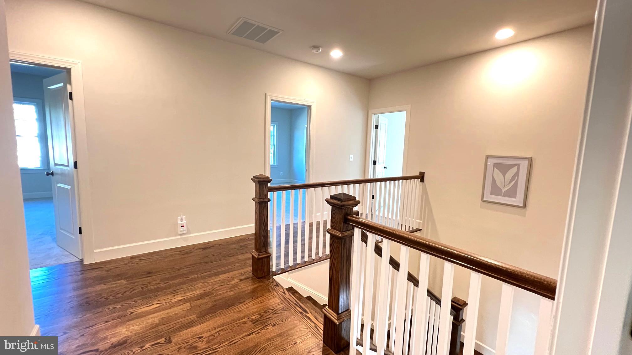 620 Tapawingo Road Southwest Vienna, VA 22180 - Photo 11 of 38 Gallery Image 11