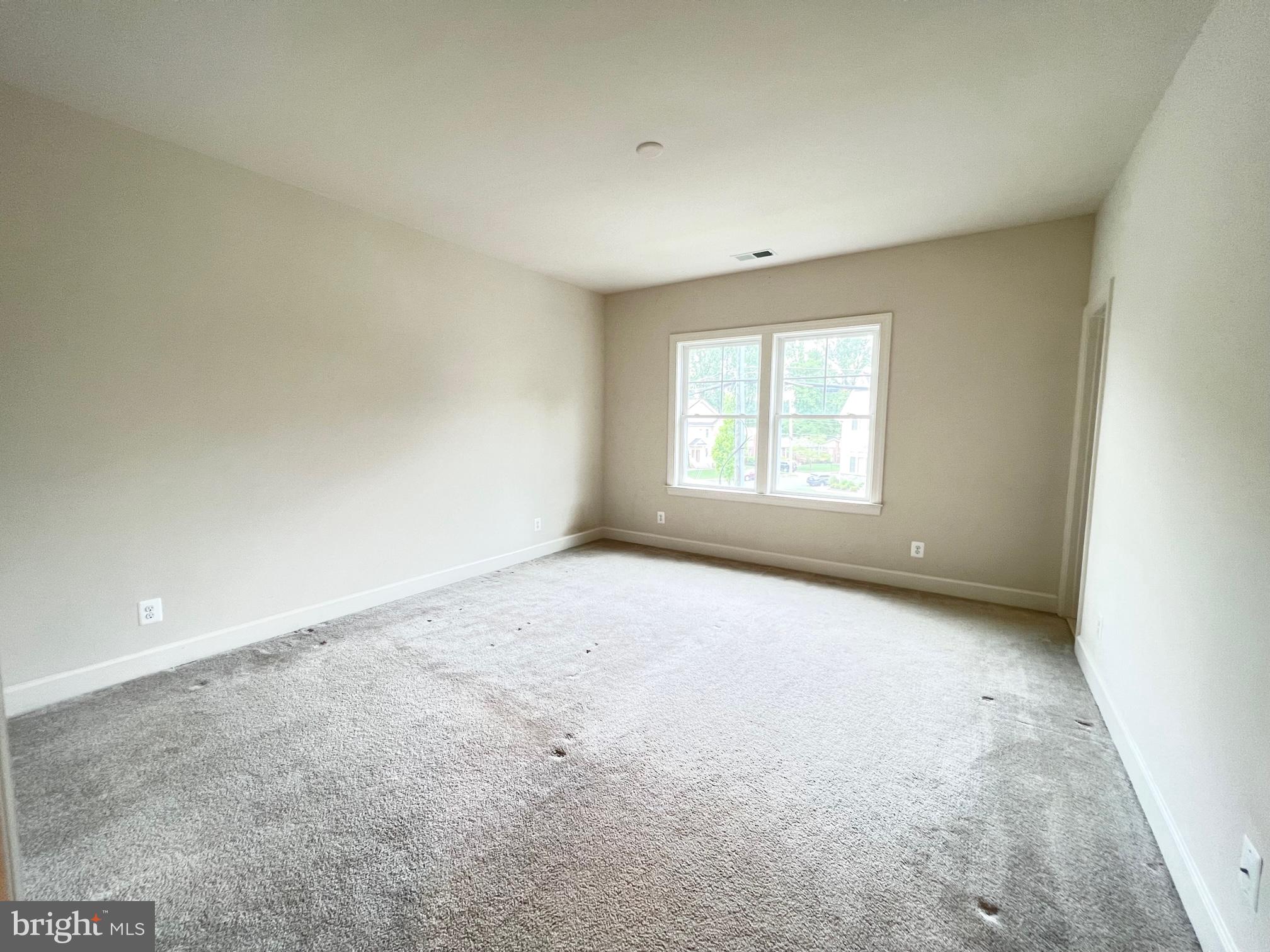 620 Tapawingo Road Southwest Vienna, VA 22180 - Photo 25 of 38 Gallery Image 25
