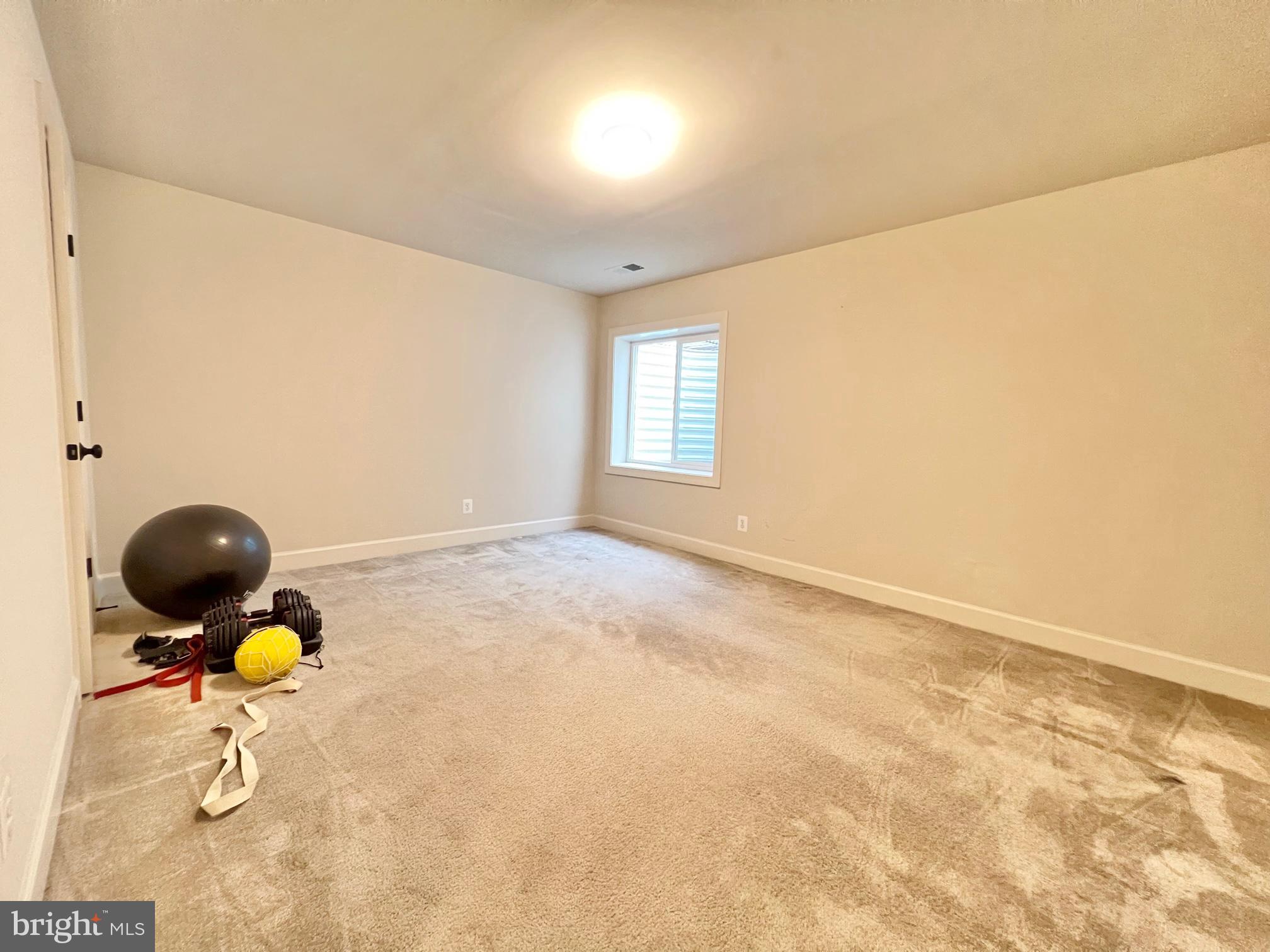 620 Tapawingo Road Southwest Vienna, VA 22180 - Photo 31 of 38 Gallery Image 31