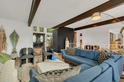 $899,000 | 301 Brandywine Drive, Old Hickory, TN 37138