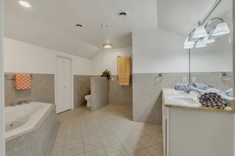 $899,000 | 301 Brandywine Drive, Old Hickory, TN 37138