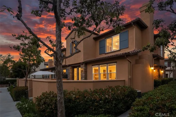 $1,149,900 | 44 Sapphire, Unit 106, Irvine, CA 92602