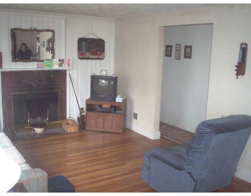 5 Buker Road Danvers, MA 01923 - Photo 6 of 11 Gallery Image 6