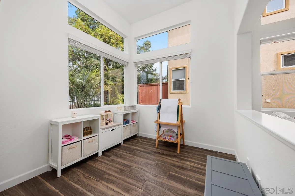 5512 Foxtail Loop Carlsbad, CA 92010 - Photo 9 of 26