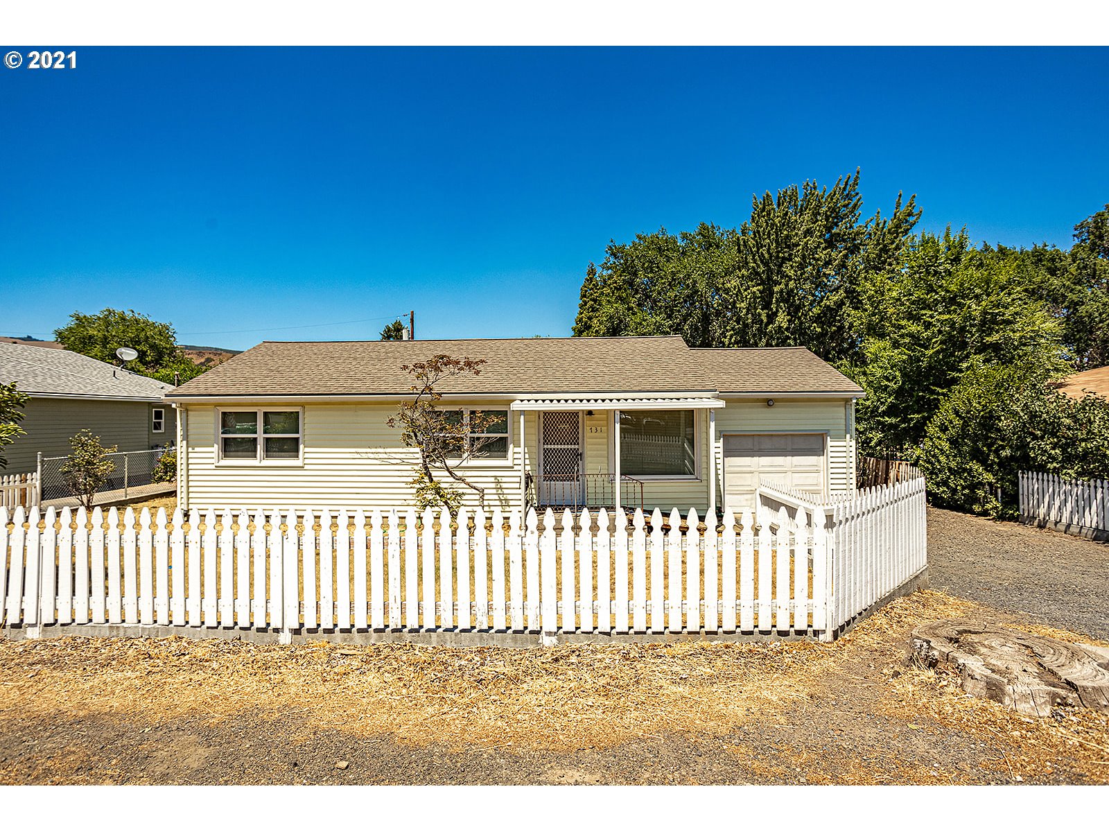 731 Chenowith Loop Road The Dalles, OR 97058 - Photo 1 of 24 Gallery Image 1