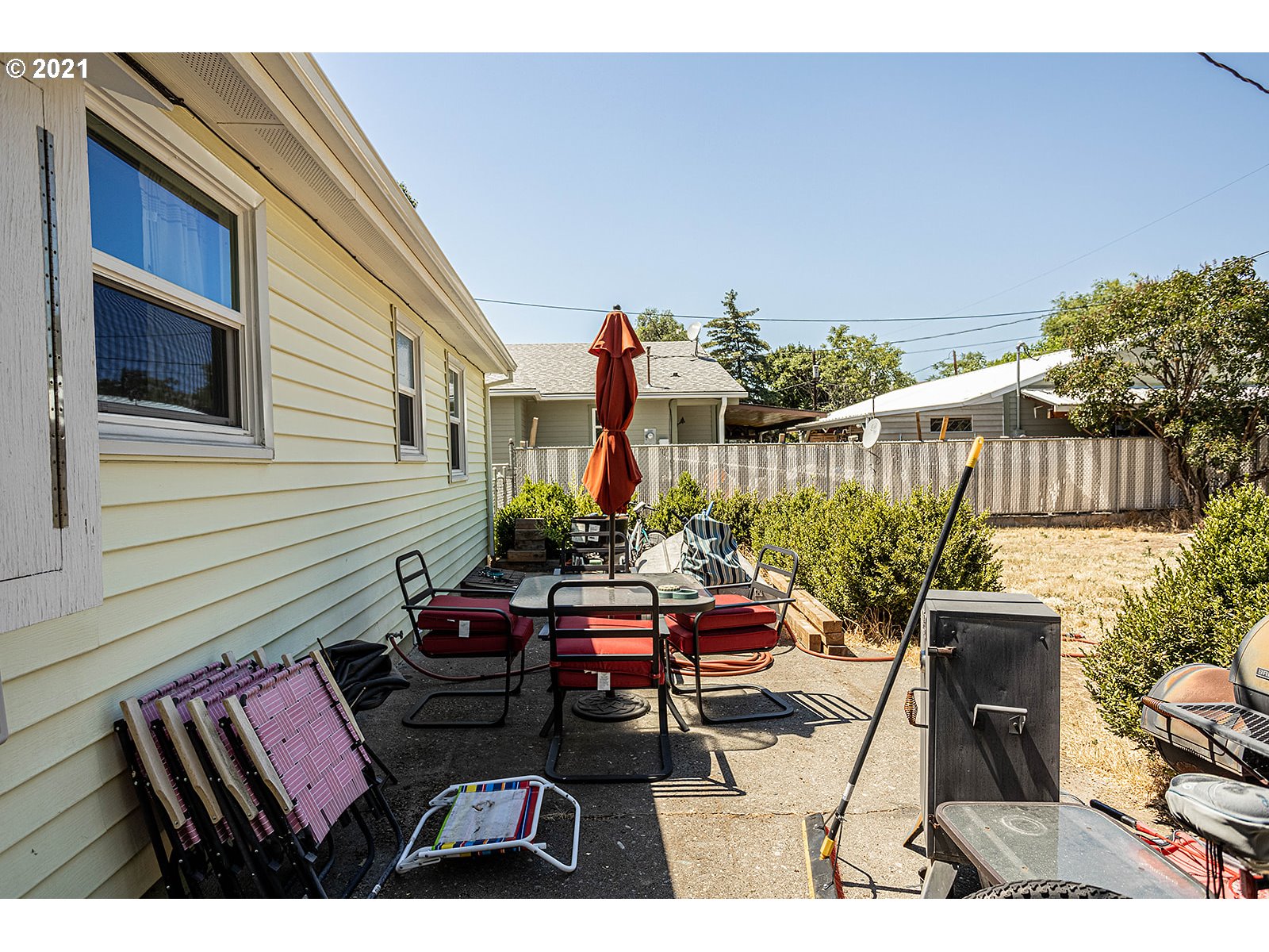 731 Chenowith Loop Road The Dalles, OR 97058 - Photo 16 of 24 Gallery Image 16