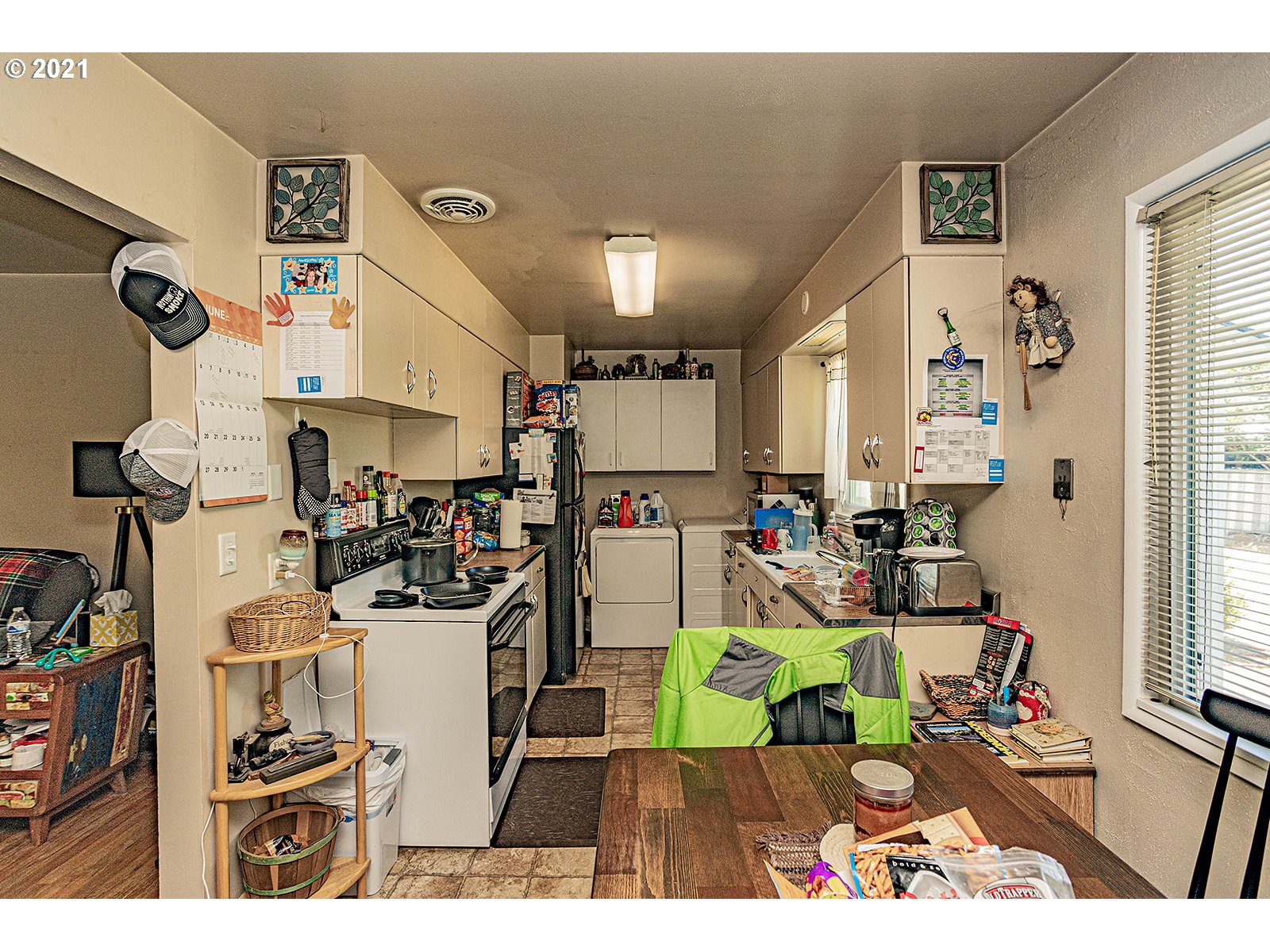 731 Chenowith Loop Road The Dalles, OR 97058 - Photo 8 of 24 Gallery Image 8