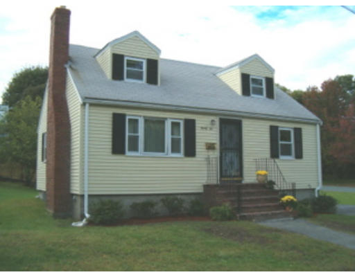 22 Davis Road Beverly, MA 01915 - Photo 1 of 6 Gallery Image 1
