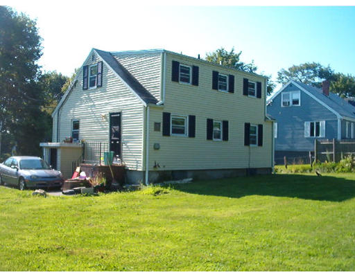 22 Davis Road Beverly, MA 01915 - Photo 2 of 6 Gallery Image 2