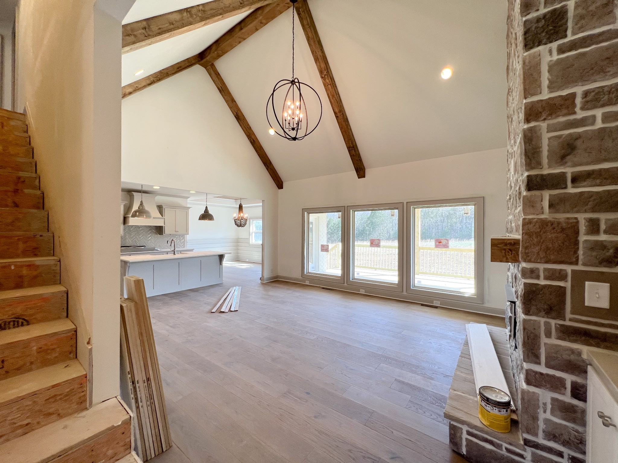 6575 Simmons Bluff Road Lebanon, TN 37090 - Photo 6 of 24 a room with gym equipment and windows