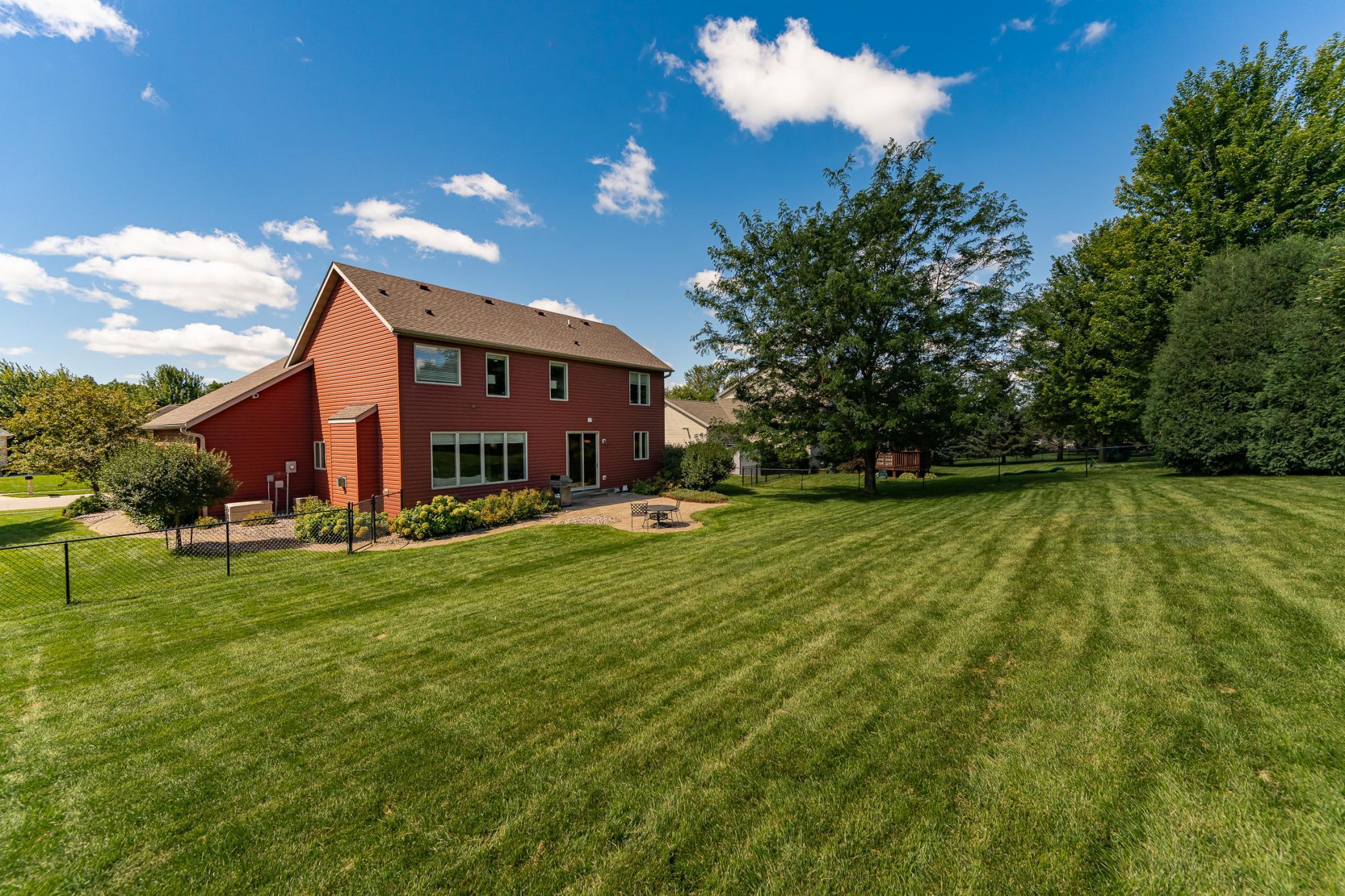 5512 Leslie Lane Southwest Rochester, MN 55902 - Photo 3 of 46